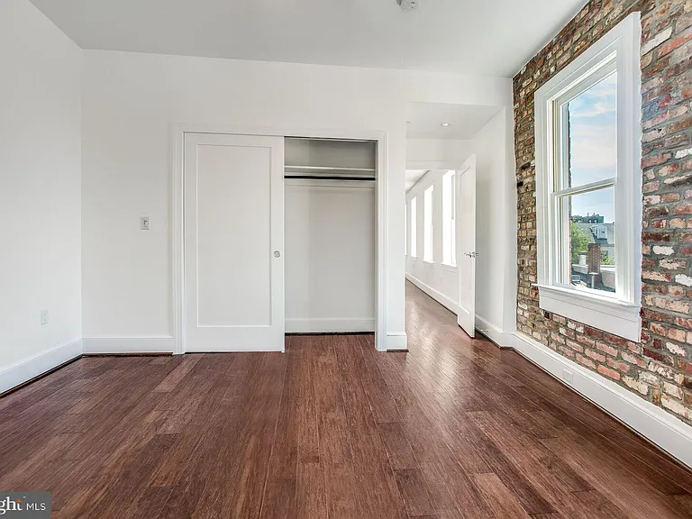 1252 Wisconsin Ave NW #301 — Photo 5