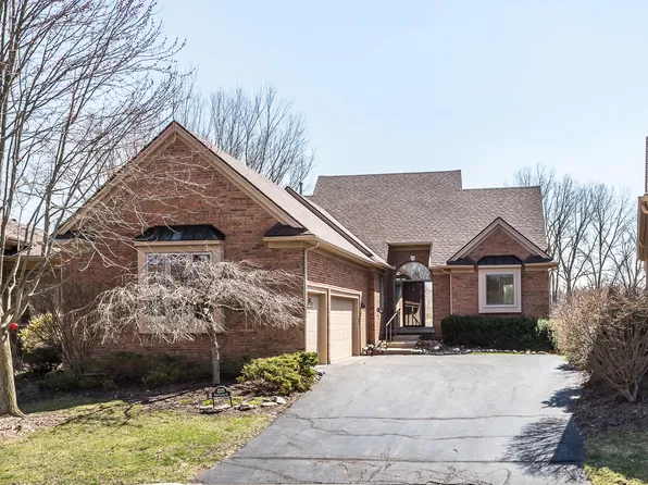 2225 Twin Islands Ct, Ann Arbor, MI 48108