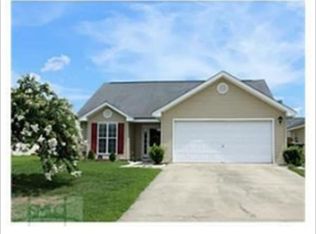 21 Halyard Dr, Port Wentworth, GA 31407