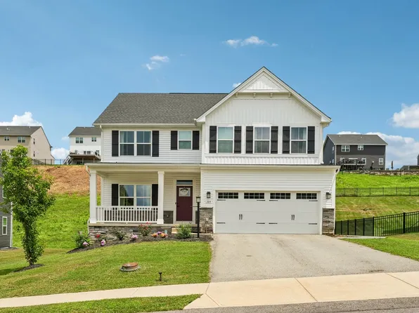 109 Marquis Dr, Eighty Four, PA 15330