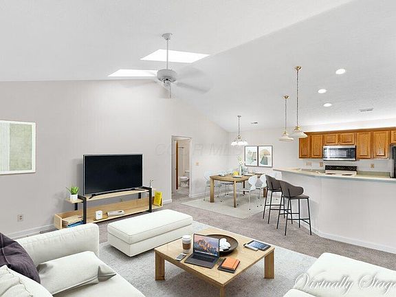 3rd image of 14 Stone House Pl