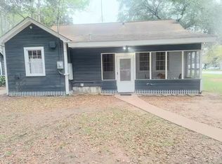 2824 5th St, Bay City, TX 77414