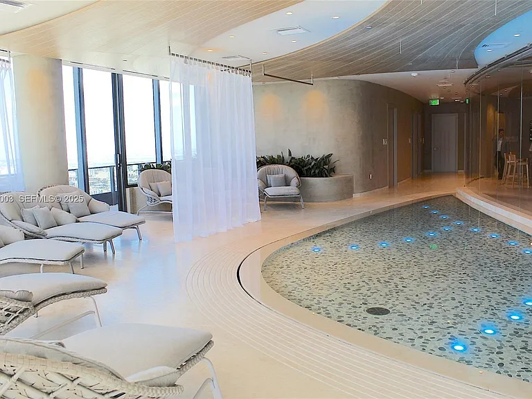 1000 Brickell Plz #Penthouse 5907 — Photo 20