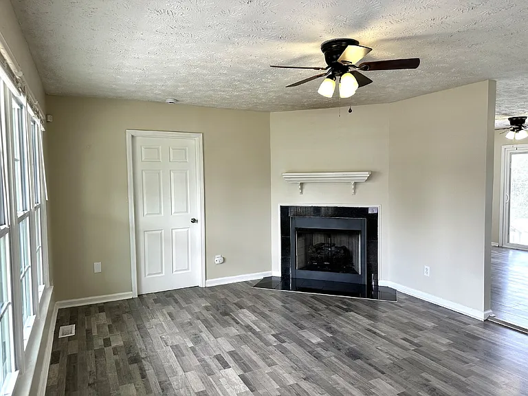 4938 Tangerine Dr — Photo 3