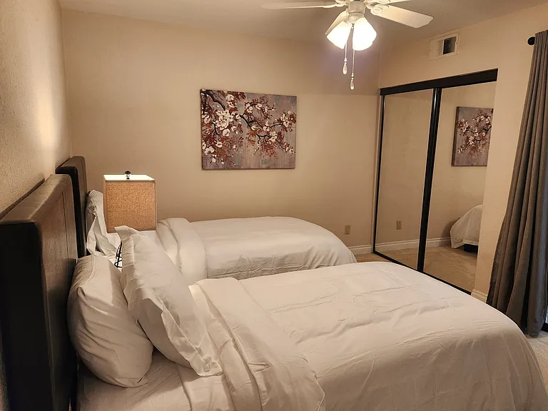 Room 2 - Twin room with new Smart TV