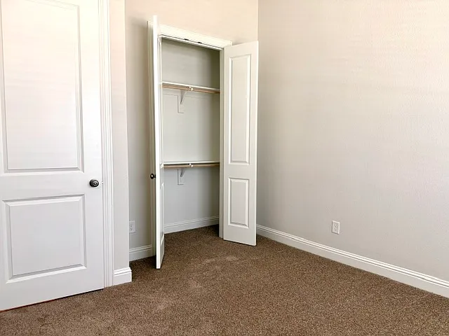 3060 Farmhouse Dr — Photo 7
