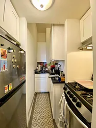 Rented by Jonathan Wachtel, LREB