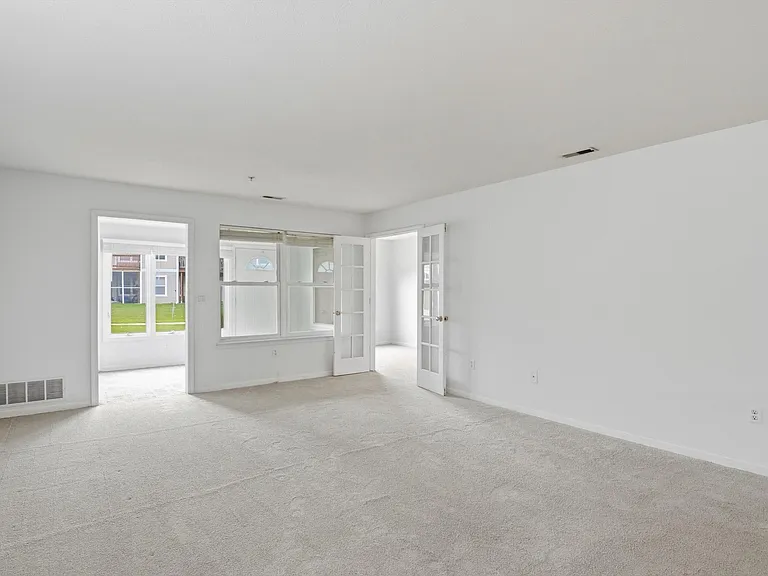 1335 Millbrook Trl — Photo 19