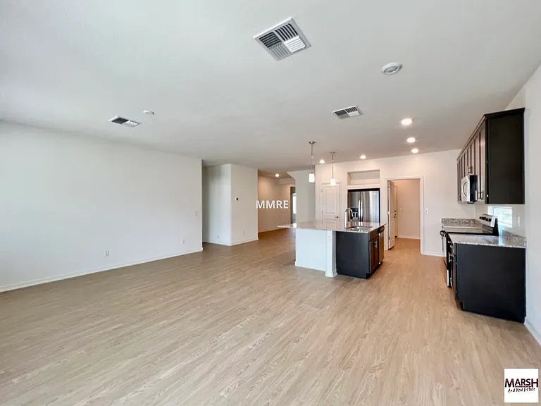 1750 W Inca Dr — Photo 4