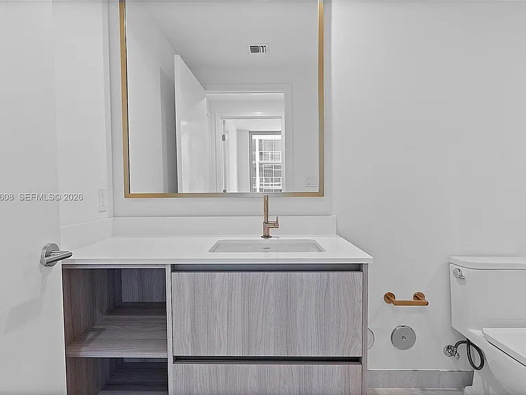 77 SE 5th St #1510 — Photo 28