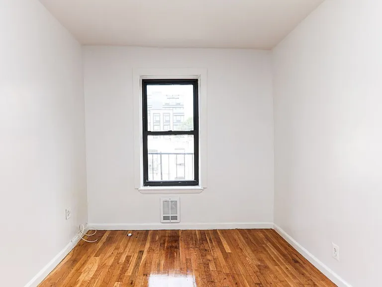 53 Clifton Pl #3D — Photo 15
