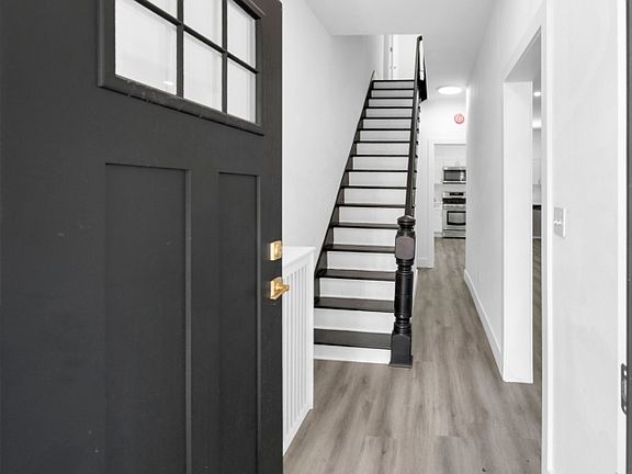 2nd image of 101 Garside St