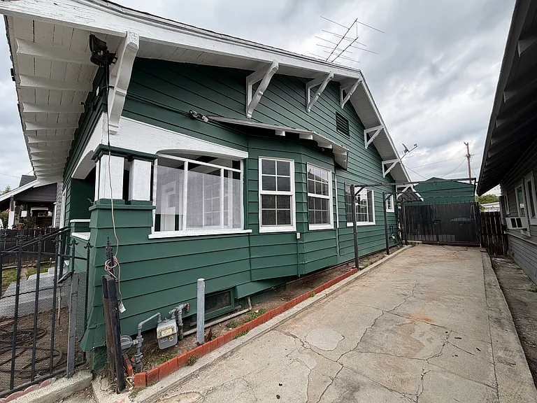 230 Branch St — Photo 25