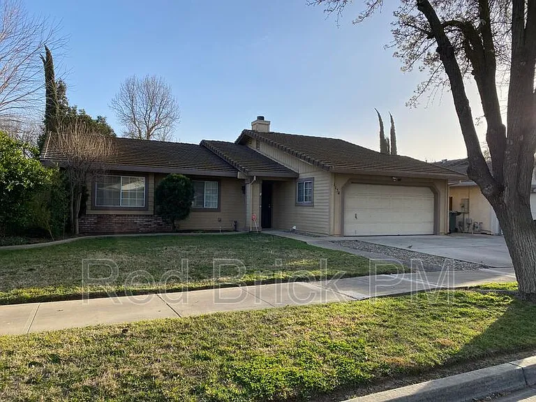 1134 Partridge Dr — Photo 1