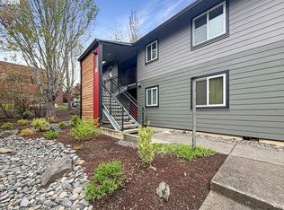 12642 NW Barnes Rd APT 3, Portland, OR 97229