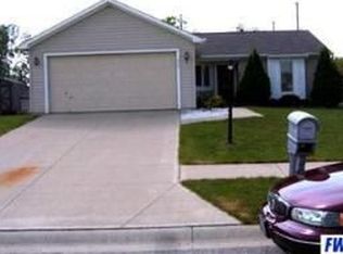 215 Aspen Dr, Kendallville, IN