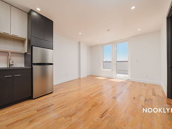 3rd image of 375 Lefferts Ave #8L