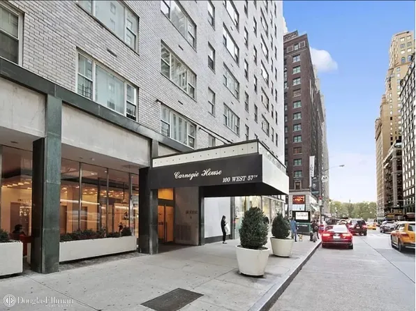 100 West 57th Street image 5 of 6