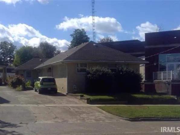 206 Walnut St, Rockport, IN 47635