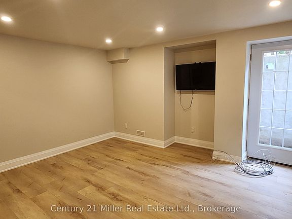 4th image of 2184 Winding Woods Dr #Basement