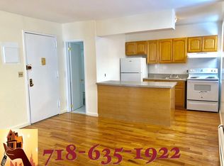 87 Wolfs Ln, Pelham, NY 10803