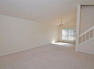 317 Sir Lawrence Dr, Sanford, FL 32773