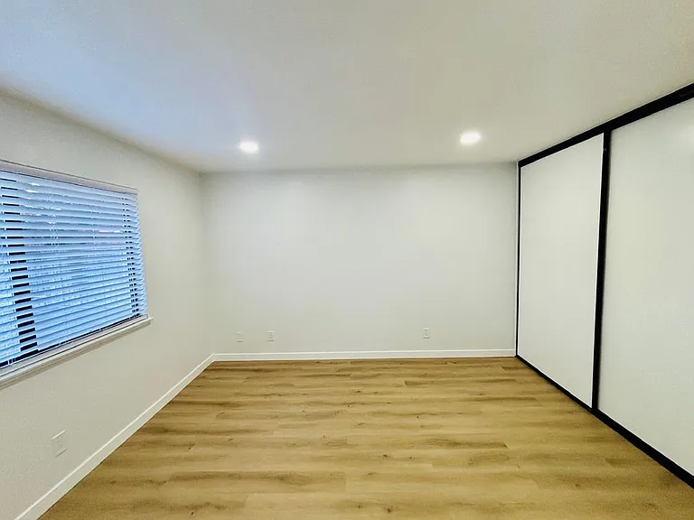 2730 W Avenue K #4 — Photo 9