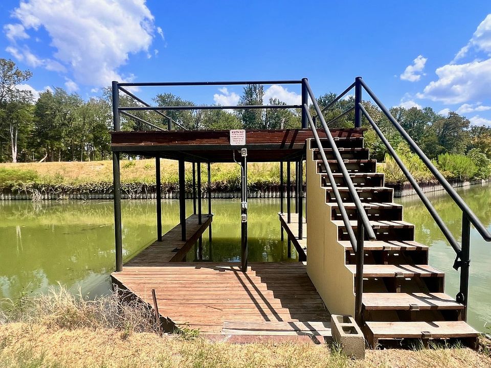 1st image of Lot 453 Canal