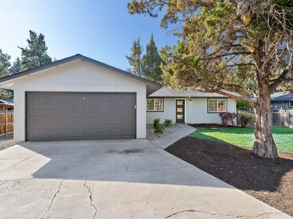 2843 NE Daggett Ln, Bend, OR 97701