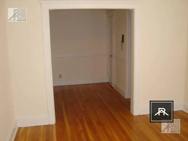 3 Lothian Rd #33 — Photo 15