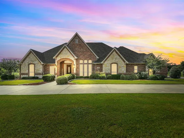 9949 Tantarra Dr, Burleson, TX 76028