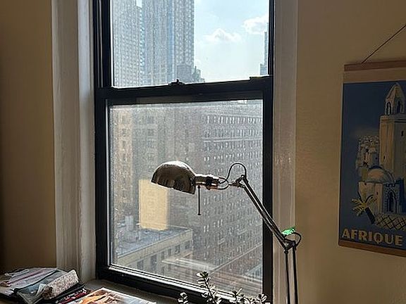 4th image of 269 W 72nd St APT 15C