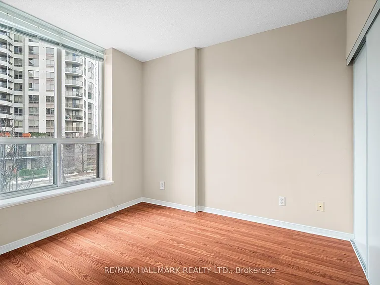 55 Harrison Garden Blvd #305 — Photo 15