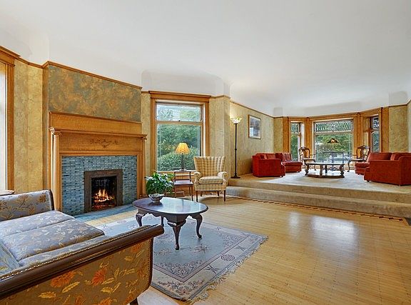 5th image of 4841 S Greenwood Ave