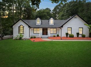 3895 Marham Park Cir, Loganville, GA 30052