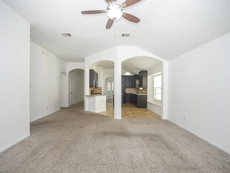 25038 Tancy Ranch Ct — Photo 11