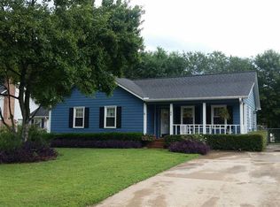 104 Creek Dr, Easley, SC 29642