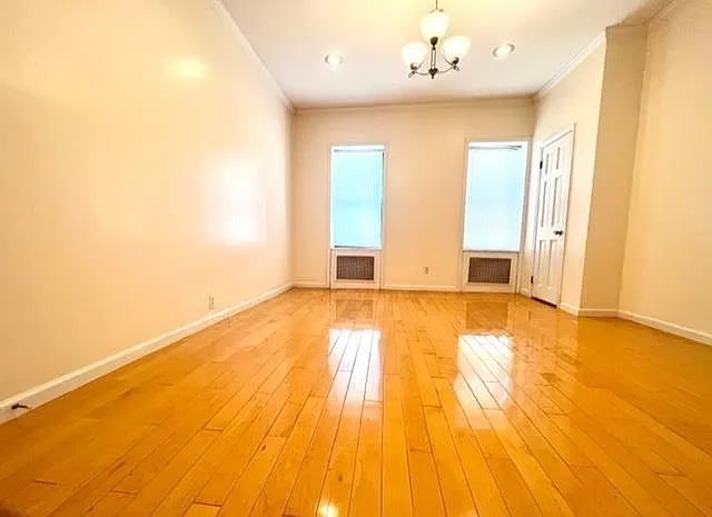 278 2nd St #7-4R — Photo 14