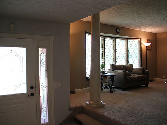 2nd image of 5721 S 93rd St