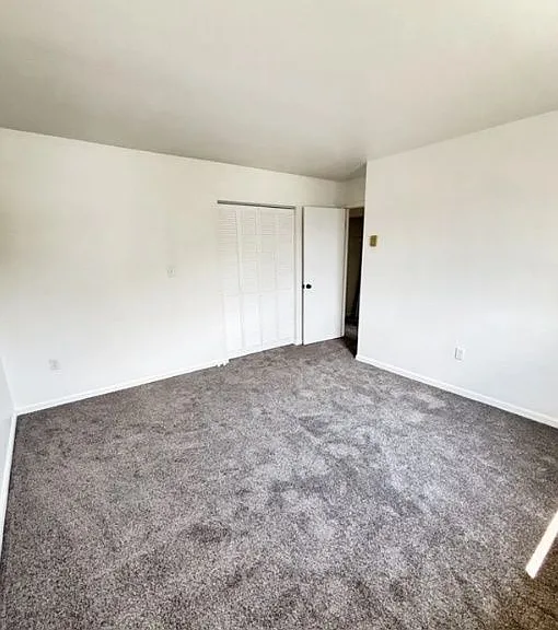 447 Garland Cir — Photo 10