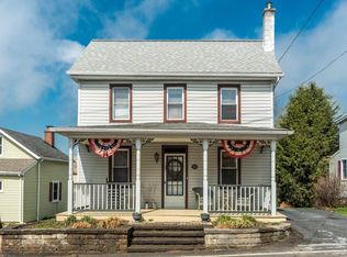 2163 Cloverleaf Rd, Mount Joy, PA 17552
