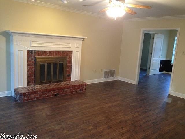 2nd image of 32 Shady Lane Dr