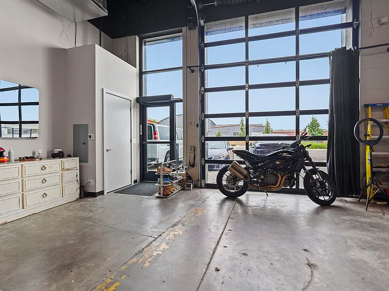 9th St Lofts — Photo 45