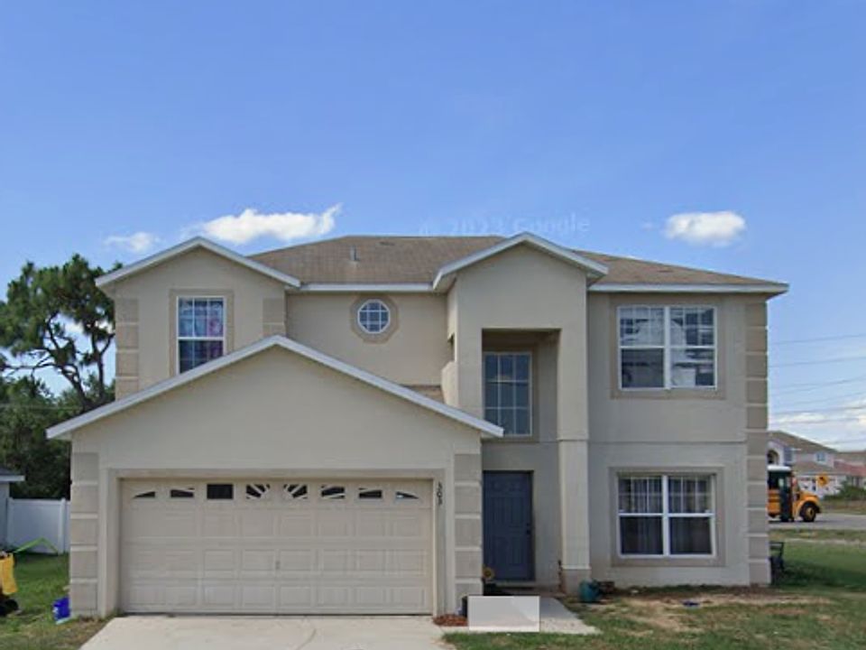 1st image of 303 Churchill Ct
