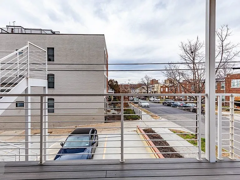 1330 Montello Ave NE #1 — Photo 17