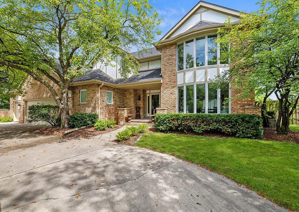 1st image of 3501 Aspen Dr