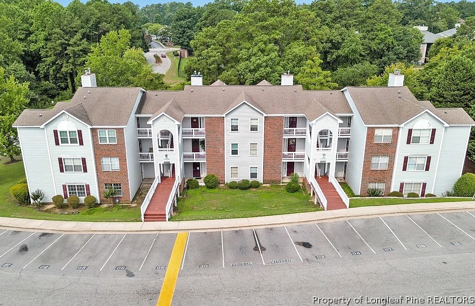 1st image of 201 Waterdown Dr APT 1