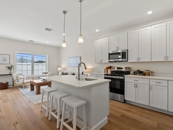 11 Suffolk Drive #2, Concord, NH 03303