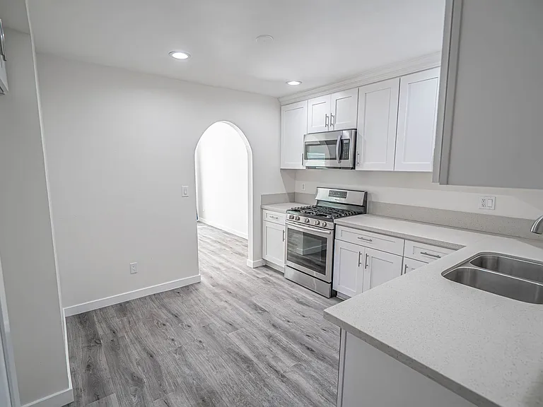 9025 Willis Ave #113 — Photo 6