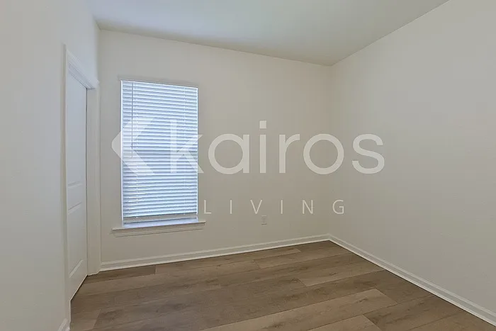 106 Hendrix Rd — Photo 17